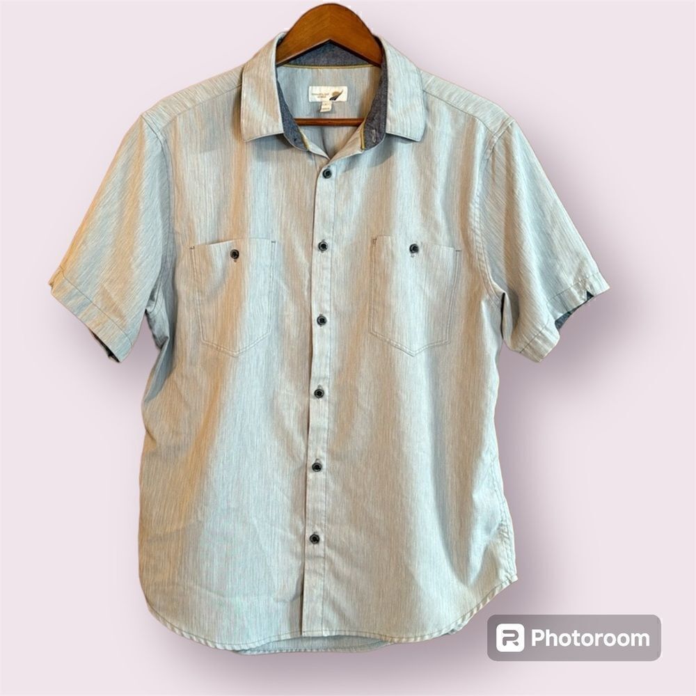 FUNDAMENTAL COAST Short Sleeve Button Front Shirt